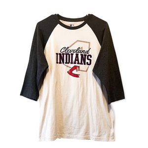 3/$25💢 Cleveland Indians 3/4 Sleeve Baseball Tee Large
